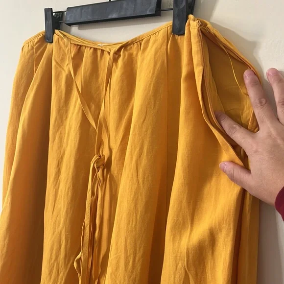 Astr The Label Marigold Divine Tie Waist Crop Top & Maxi Skirt Matching Set NEW - Picture 12 of 16